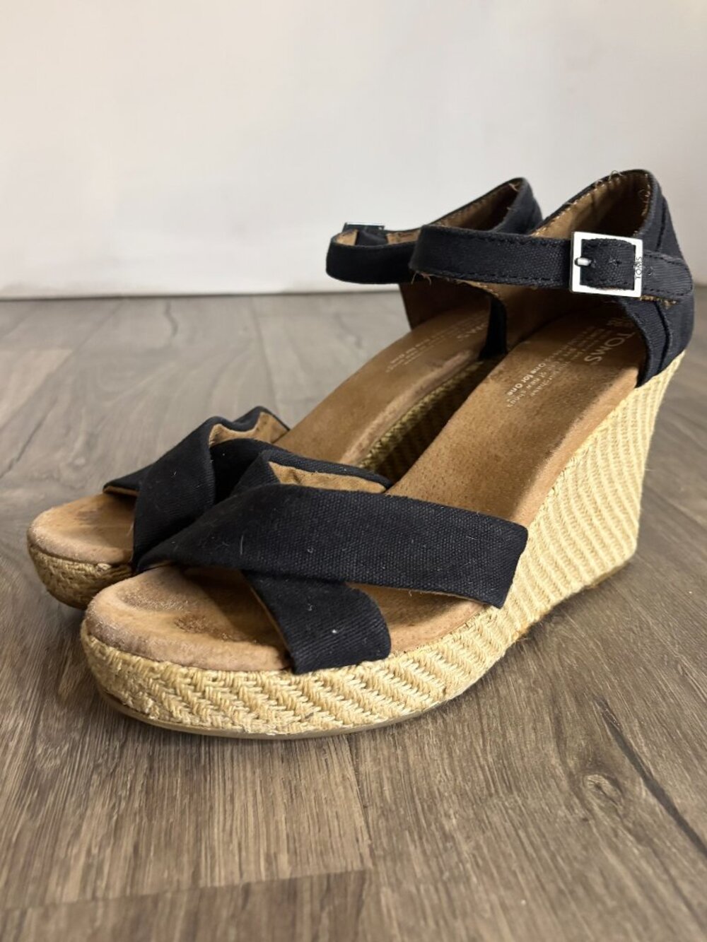TOMS black canvas strappy wedge sandals with a cork midsole, size 9.5